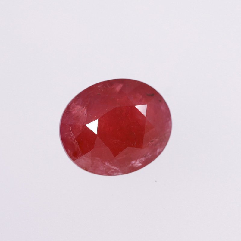 Red, Pink Ruby - 5.09 ct - (AIGS)